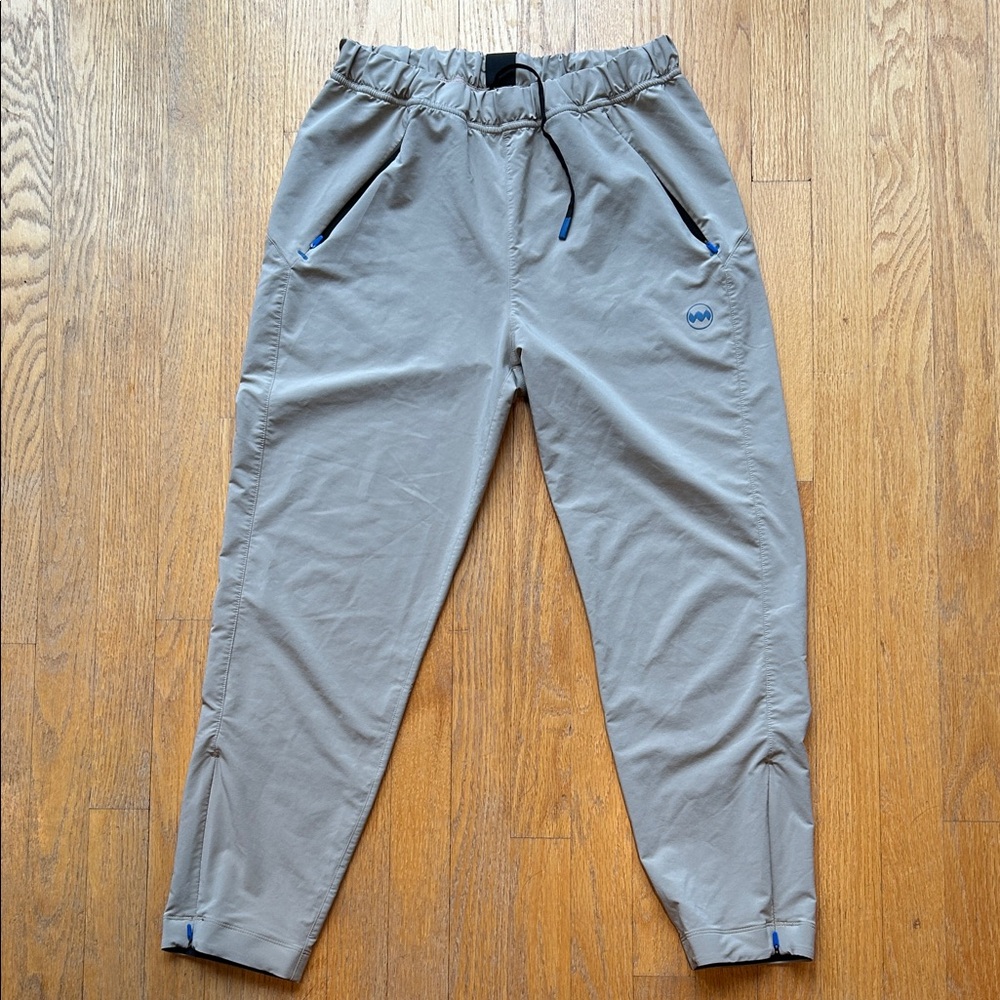 Women’s Khaki Janji Joggers - Size Med